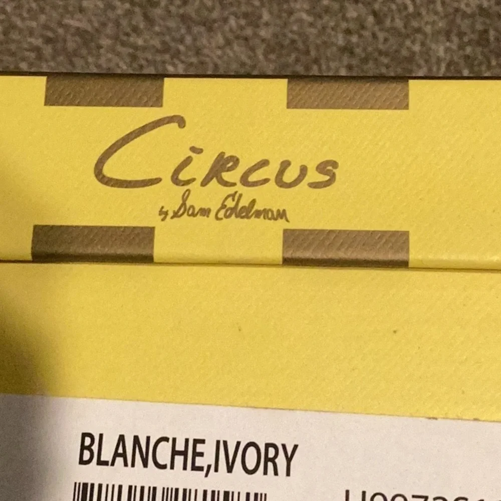 NIB Circus by Sam Edelman Size 9M Shoes Blanche, Ivory - Picture 10 of 10
